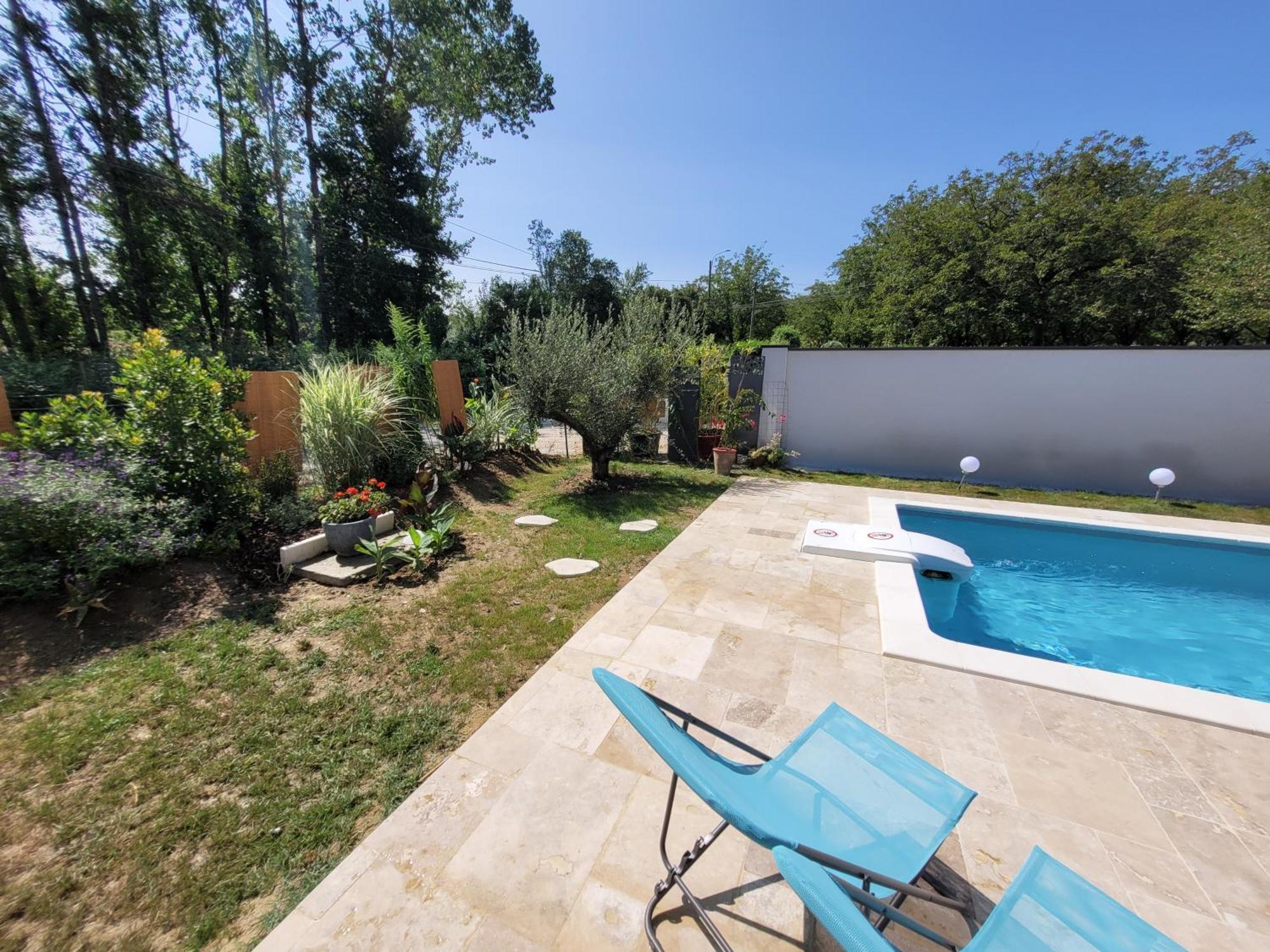 Maison Neuve Bord De Dordogne Lanzac Exterior foto